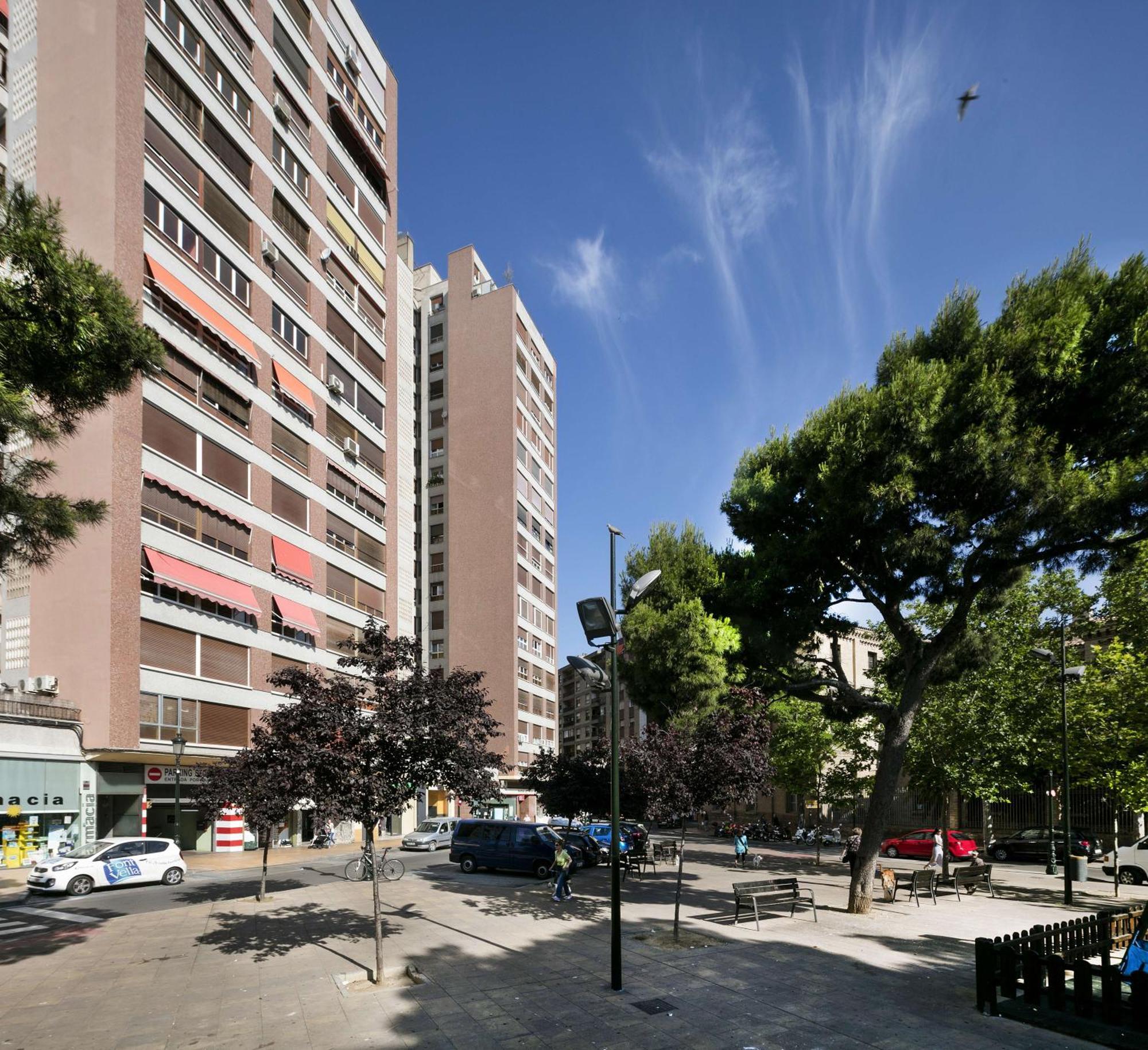 Mirador Del Ebro Apartment Zaragoza Exterior photo